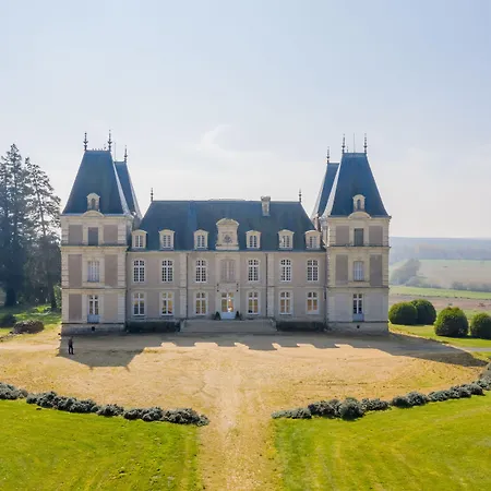 Hotel Chateau La Bainerie 4*