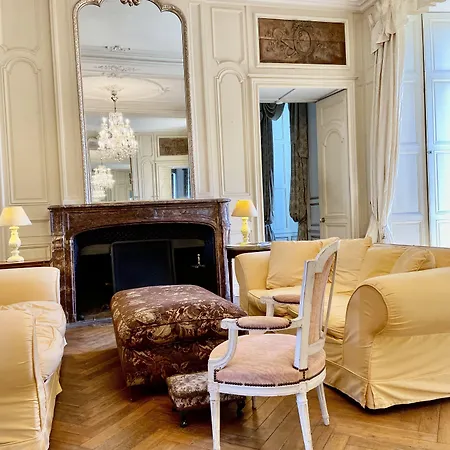 Hotel Chateau La Bainerie 4*