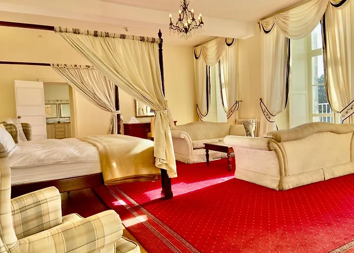 Chateau La Bainerie 4* Tierce